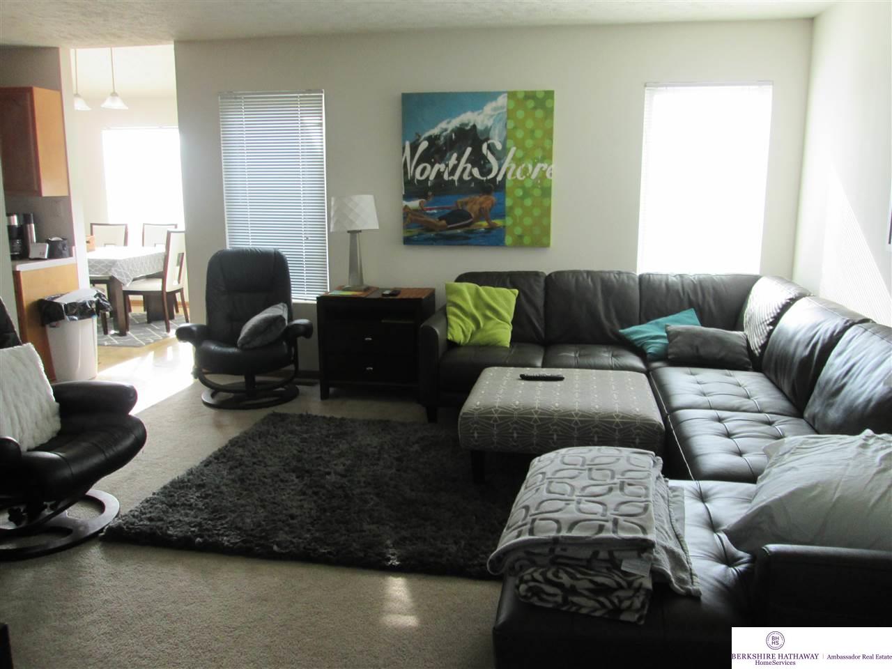 7517 and 7519 N 285, Valley, NE 68064