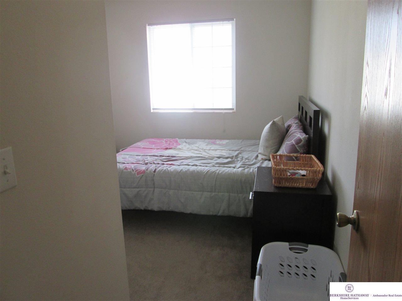 7517 and 7519 N 285, Valley, NE 68064