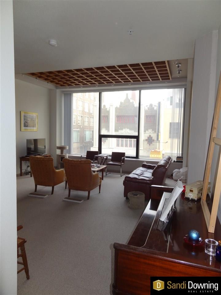 312 S 16, Omaha, NE 68102