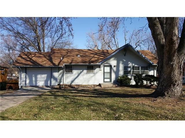 5422 Camden AveOmaha, NE, 68104Douglas County