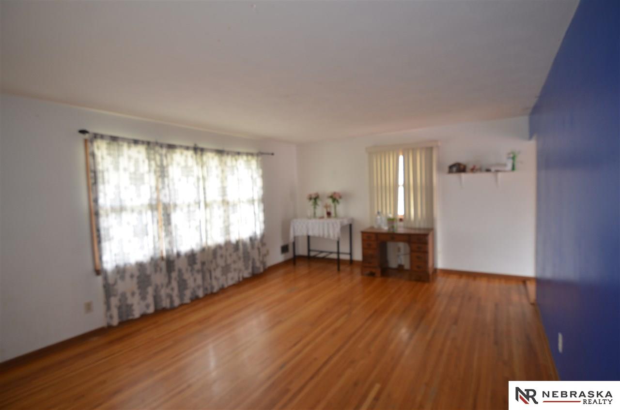 6634Nebraska, Omaha, NE 68104