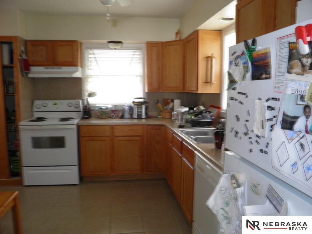1822 N 48th, Omaha, NE 68104