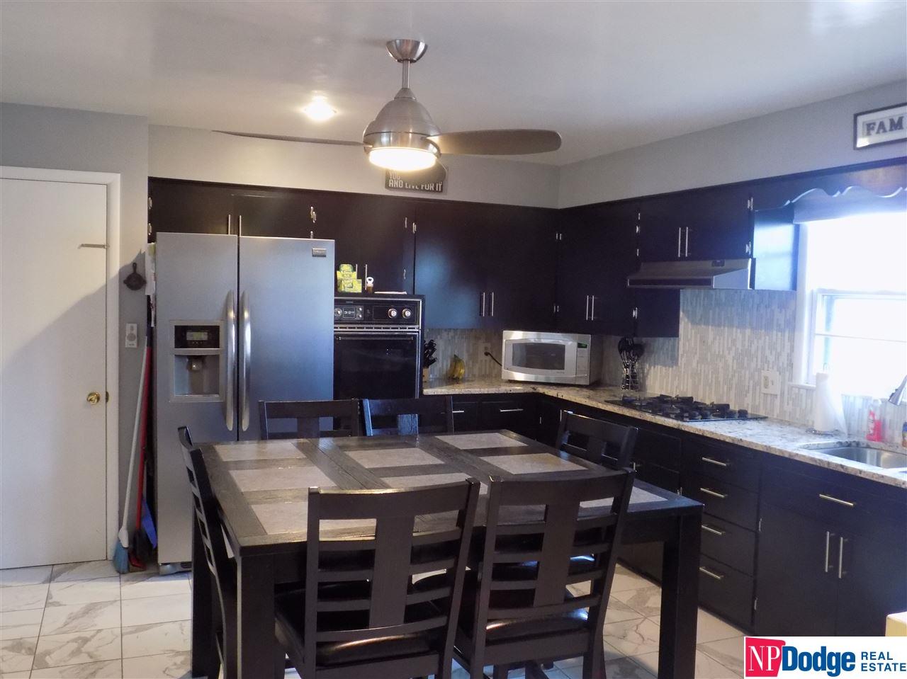 5115 N 49, Omaha, NE 68104