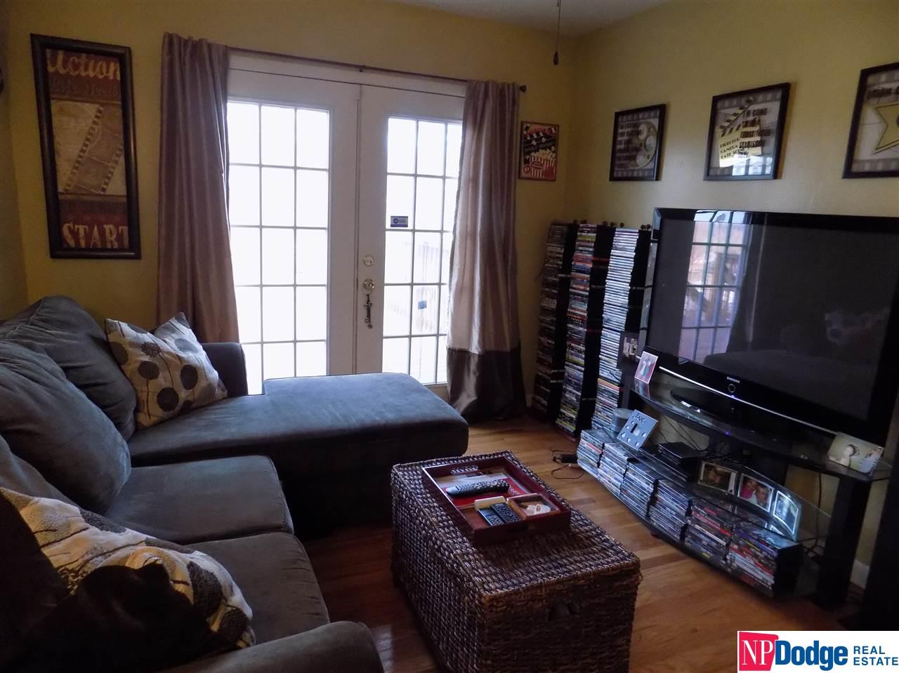 5115 N 49, Omaha, NE 68104