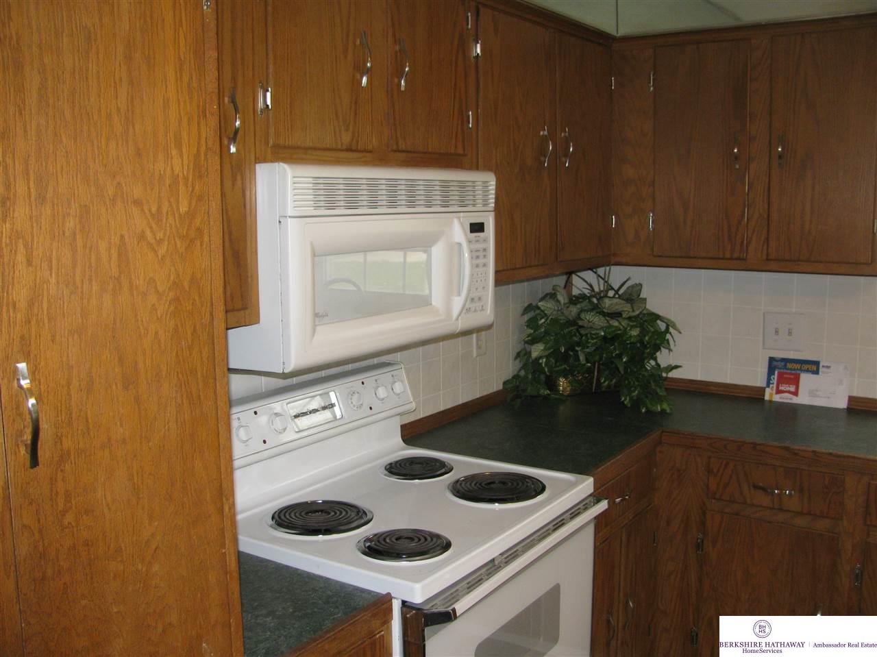 6931Wirt, Omaha, NE 68104