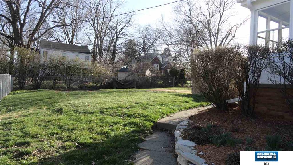 4943 Emmet Street, Omaha, United States 68104