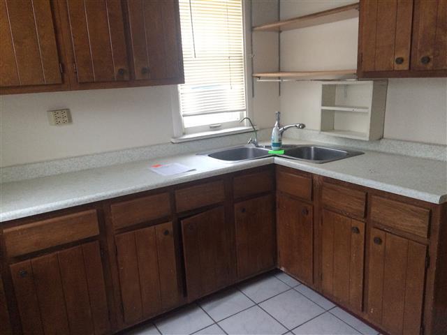 4865 Wirt StOmaha, NE, 68104Douglas County