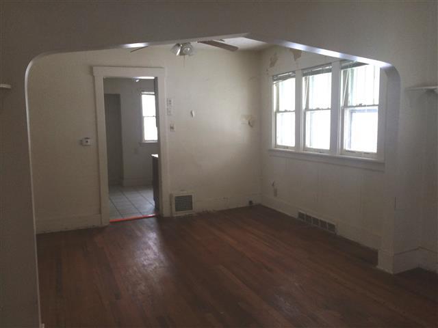 4865 Wirt StOmaha, NE, 68104Douglas County