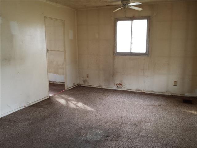 1813 N 69th StOmaha, NE, 68104Douglas County