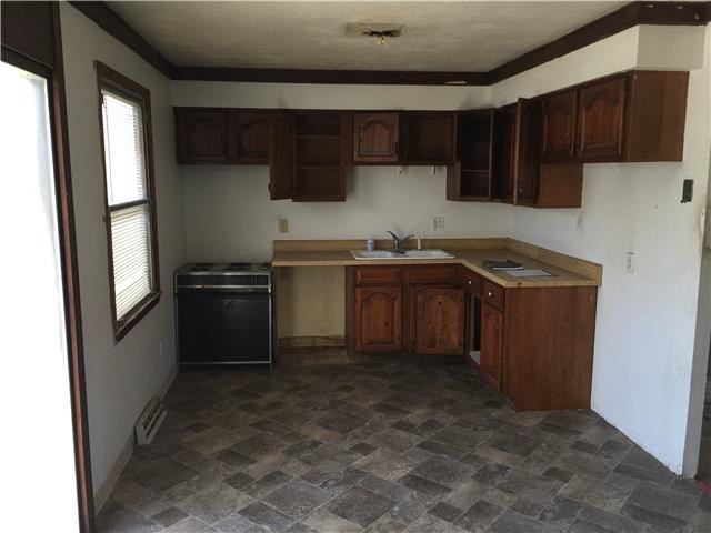 5439 Frederick StOmaha, NE, 68106Douglas County