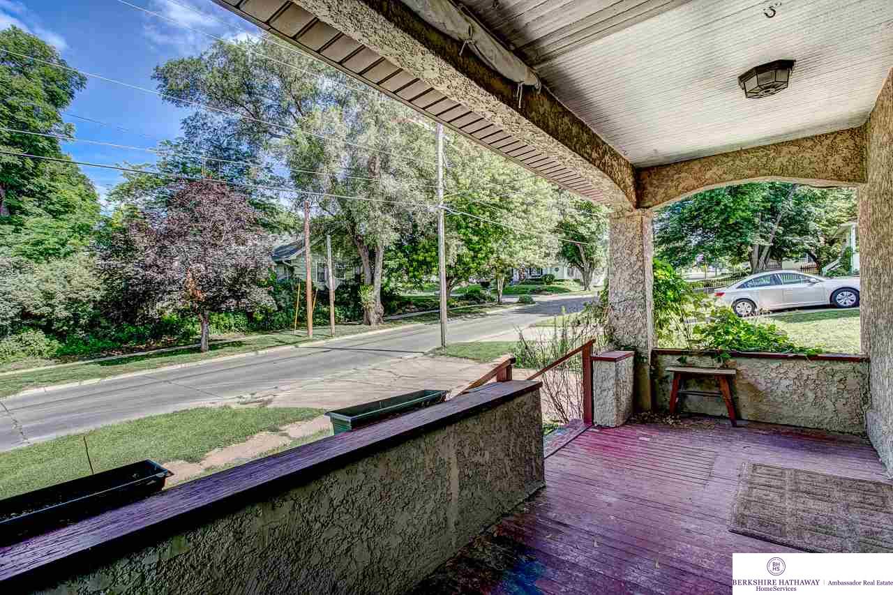 1312 S 48, Omaha, NE 68106