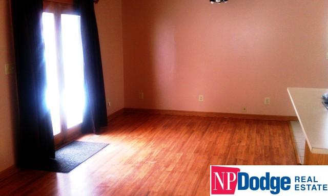 4657B, Omaha, NE 68106