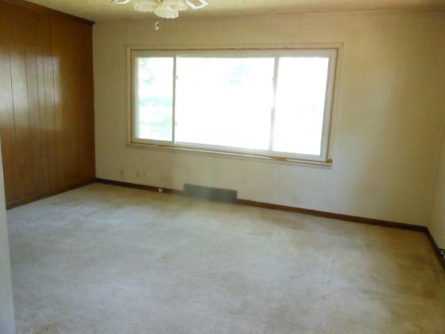7411 Bedford AveOmaha, NE, 68106Douglas County