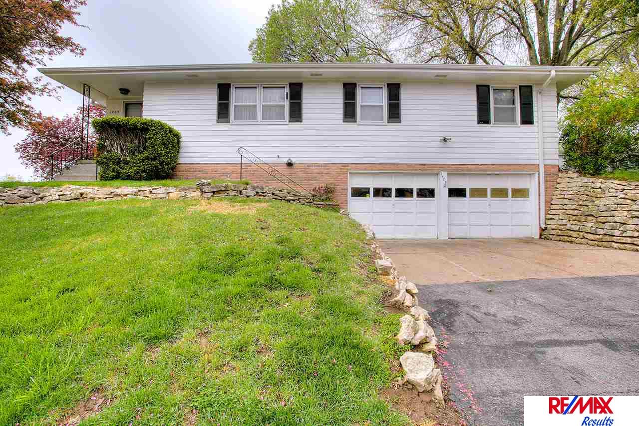 1405U, Omaha, NE 68107