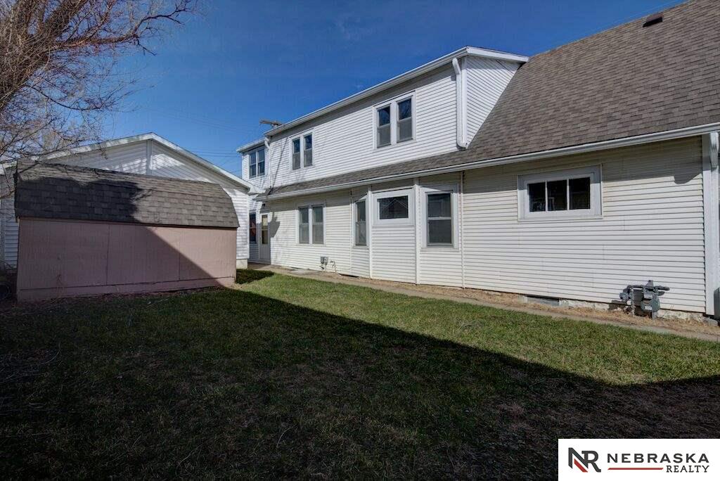 5212 S 32nd, Omaha, NE 68107