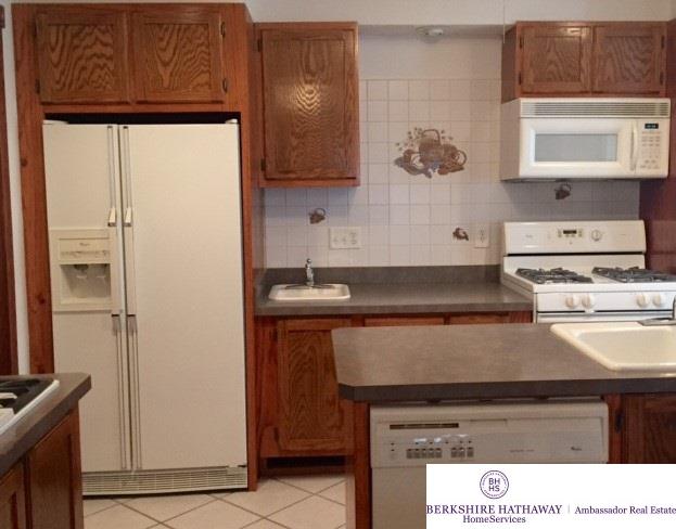 1351Kavan, Omaha, NE 68107