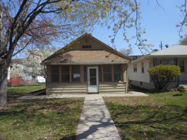 4313 S 26th StOmaha, NE, 68107Douglas County