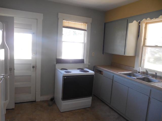 5037 S 37th StOmaha, NE, 68107Douglas County