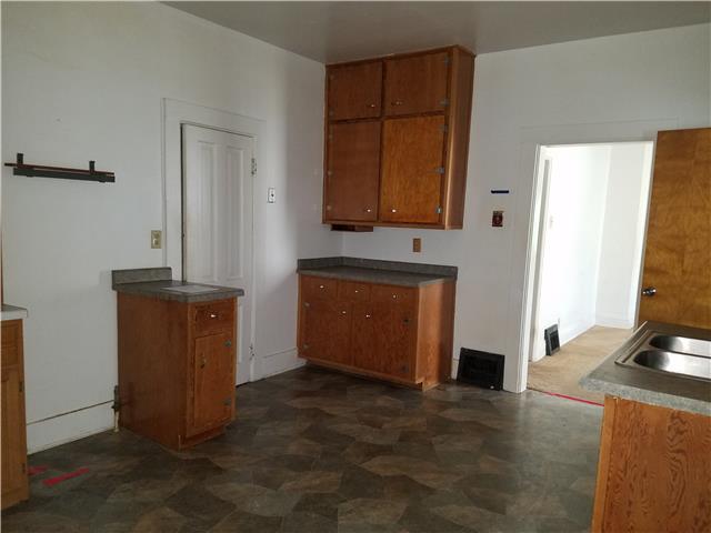 2708 S 12th StOmaha, NE, 68108Douglas County