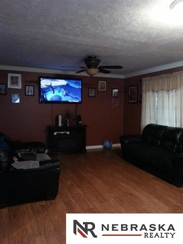 1024 S 23rd, Omaha, NE 68108