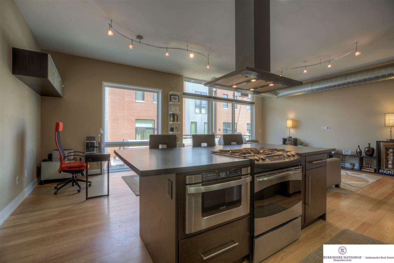 1027Marcy, Omaha, NE 68108