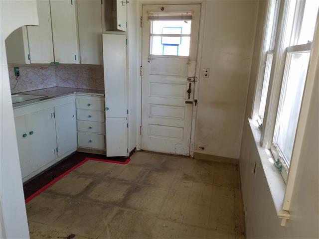 7802 N 30th StOmaha, NE, 68112Douglas County