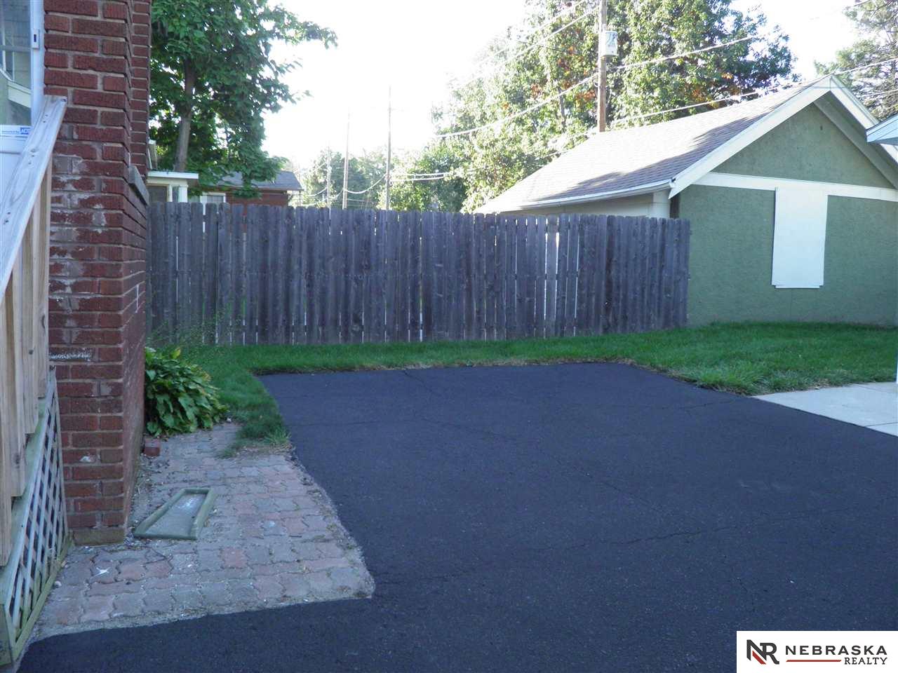 2878Redick, Omaha, NE 68112