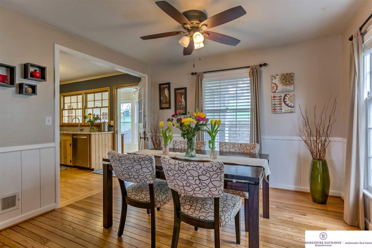 9446 N 29, Omaha, NE 68112