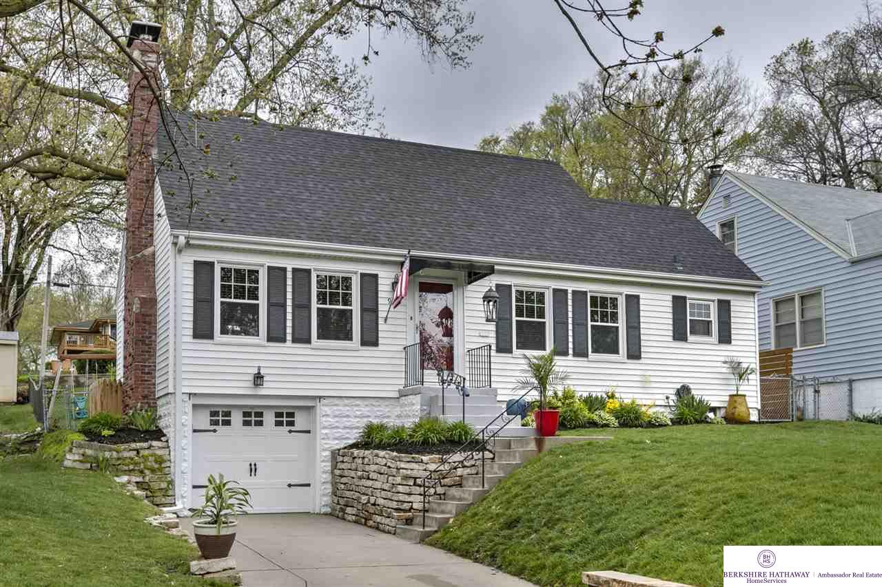 9426 N 29, Omaha, NE 68112