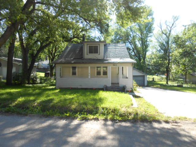 7915 N 40th StOmaha, NE, 68112Douglas County