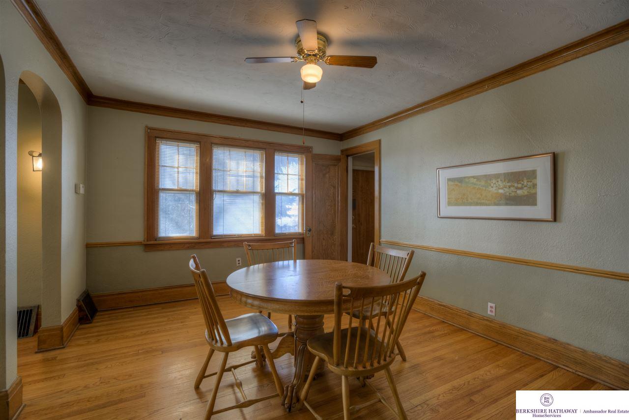 1029 N 72, Omaha, NE 68114