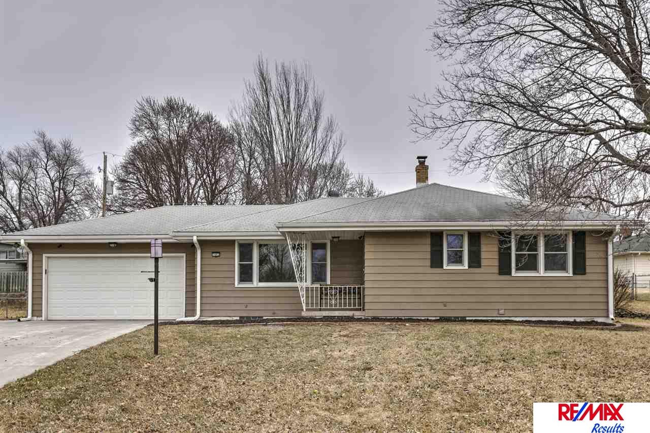 7602Windsor, Omaha, NE 68114