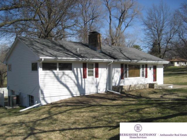 9202Pacific, Omaha, NE 68114