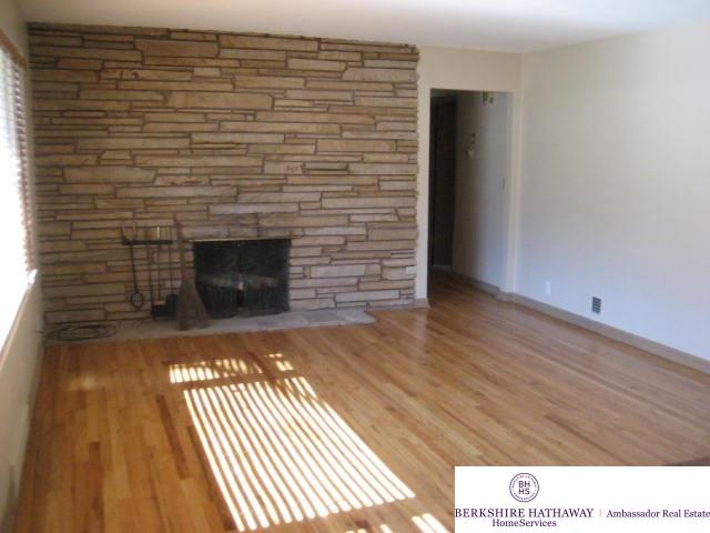9202Pacific, Omaha, NE 68114