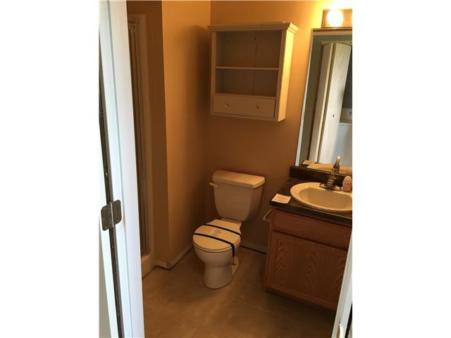 16754 Crown Point Plz#2Omaha, NE, 68116Douglas County