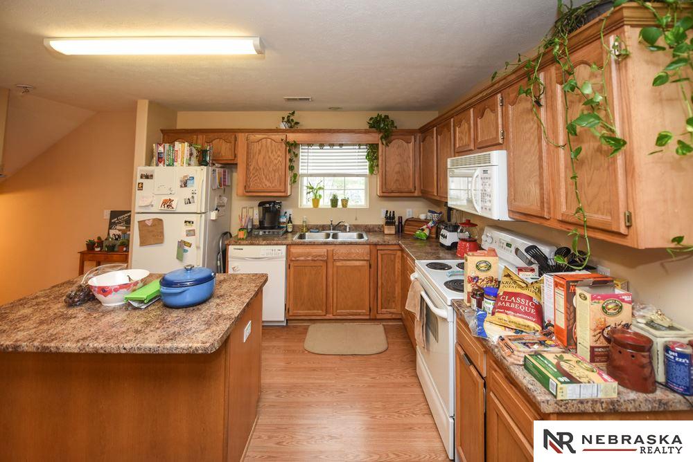 4251 N 146th, Omaha, NE 68116
