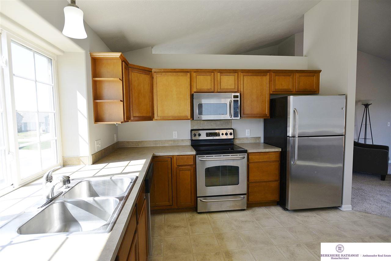 16868Larimore, Omaha, NE 68116