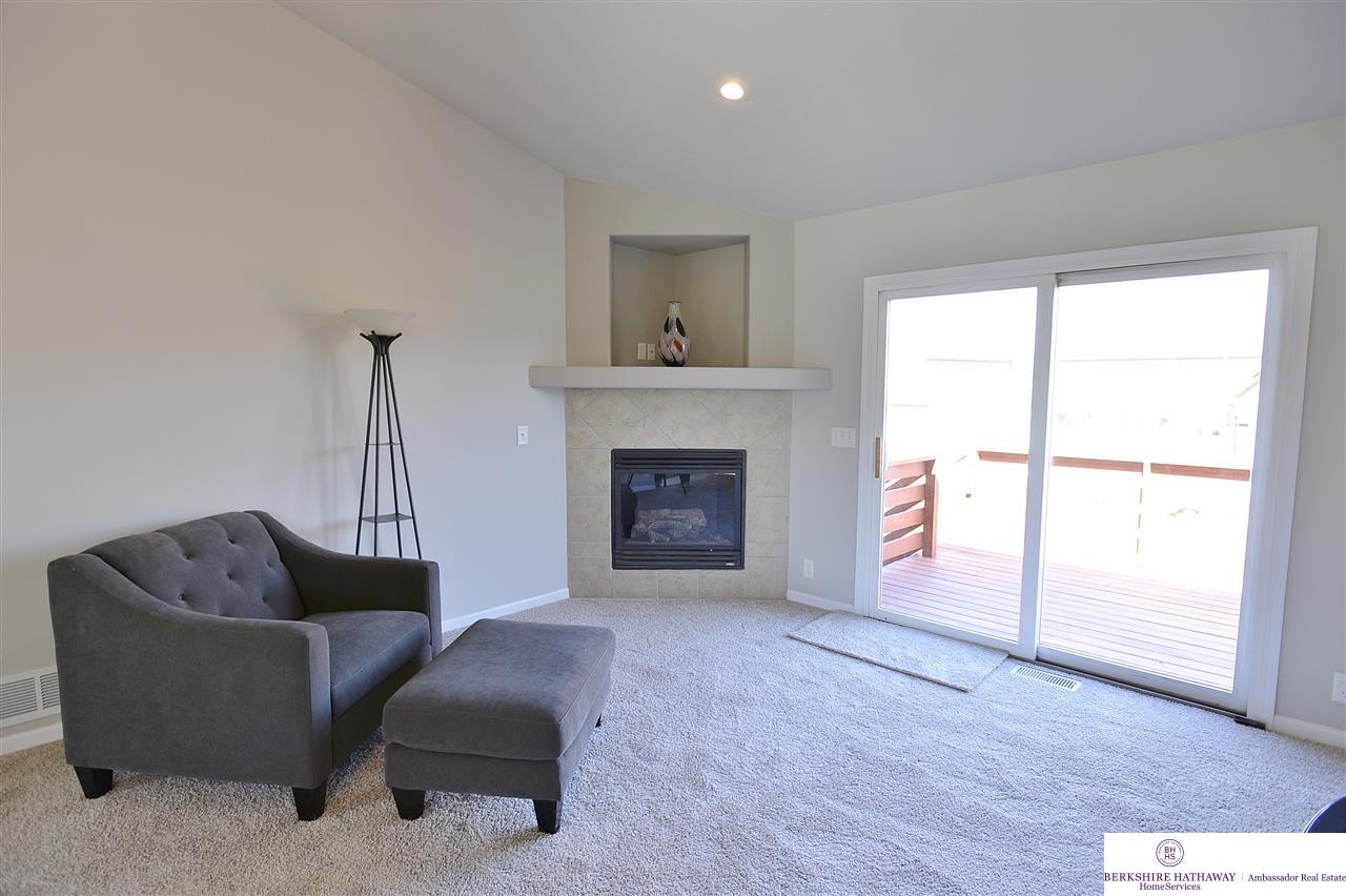 16868Larimore, Omaha, NE 68116