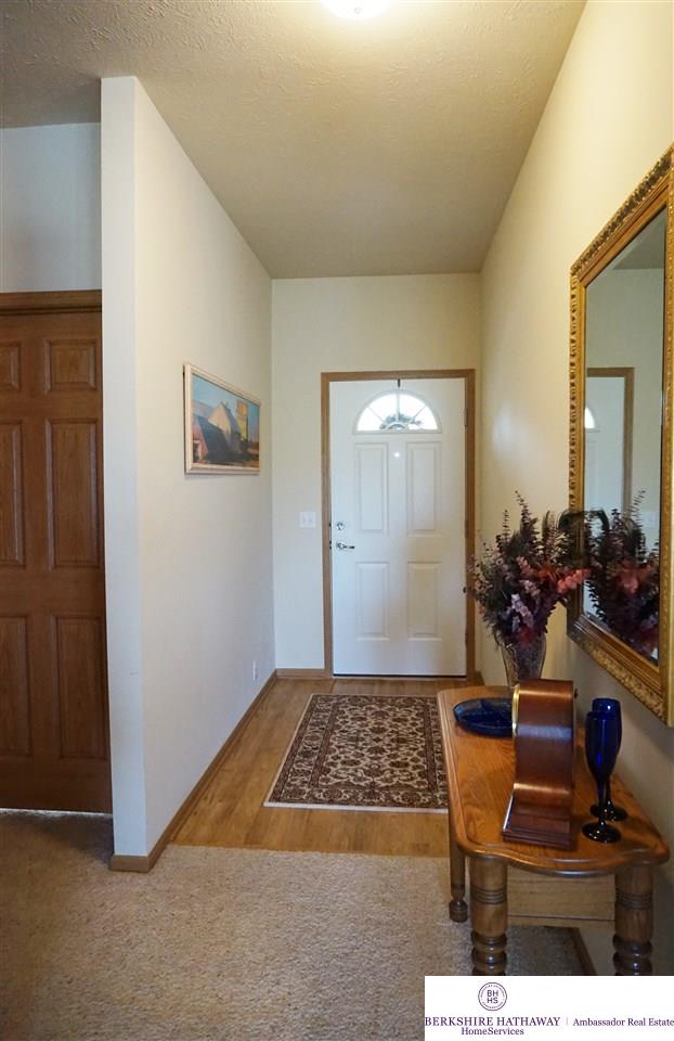 4723 N 144, Omaha, NE 68116