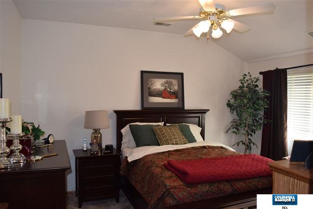 14512 Larimore Avenue, Omaha, United States 68116