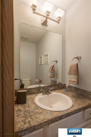15292 Wirt Street, Omahaa, United States 68116
