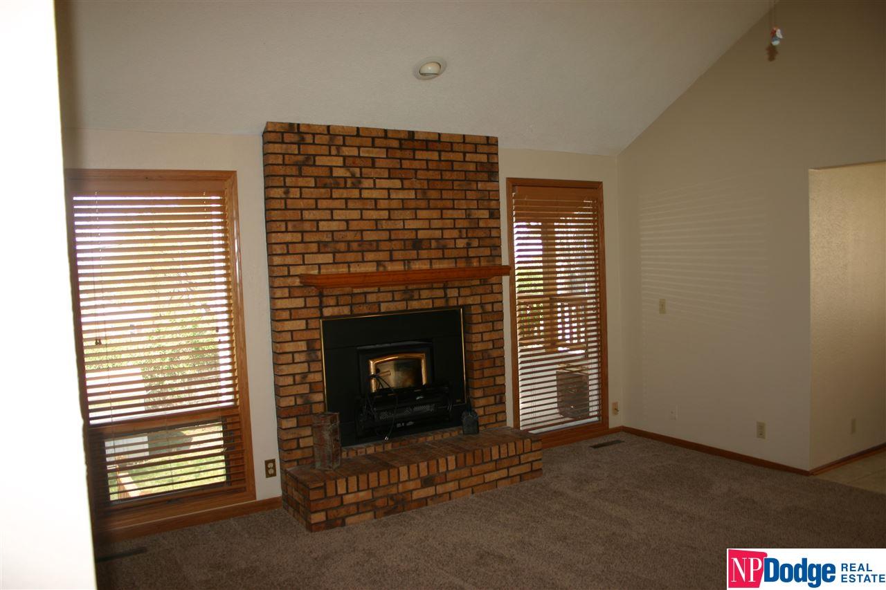 5030 S 57, Omaha, NE 68117
