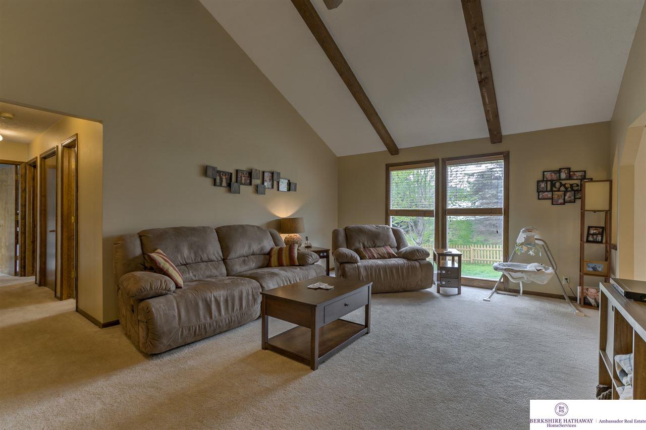 15630Capitol, Omaha, NE 68118