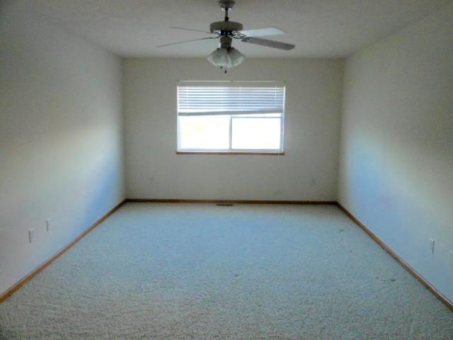 1896 N 175th CtOmaha, NE, 68118Douglas County