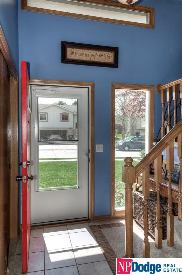 8190Willit, Omaha, NE 68122