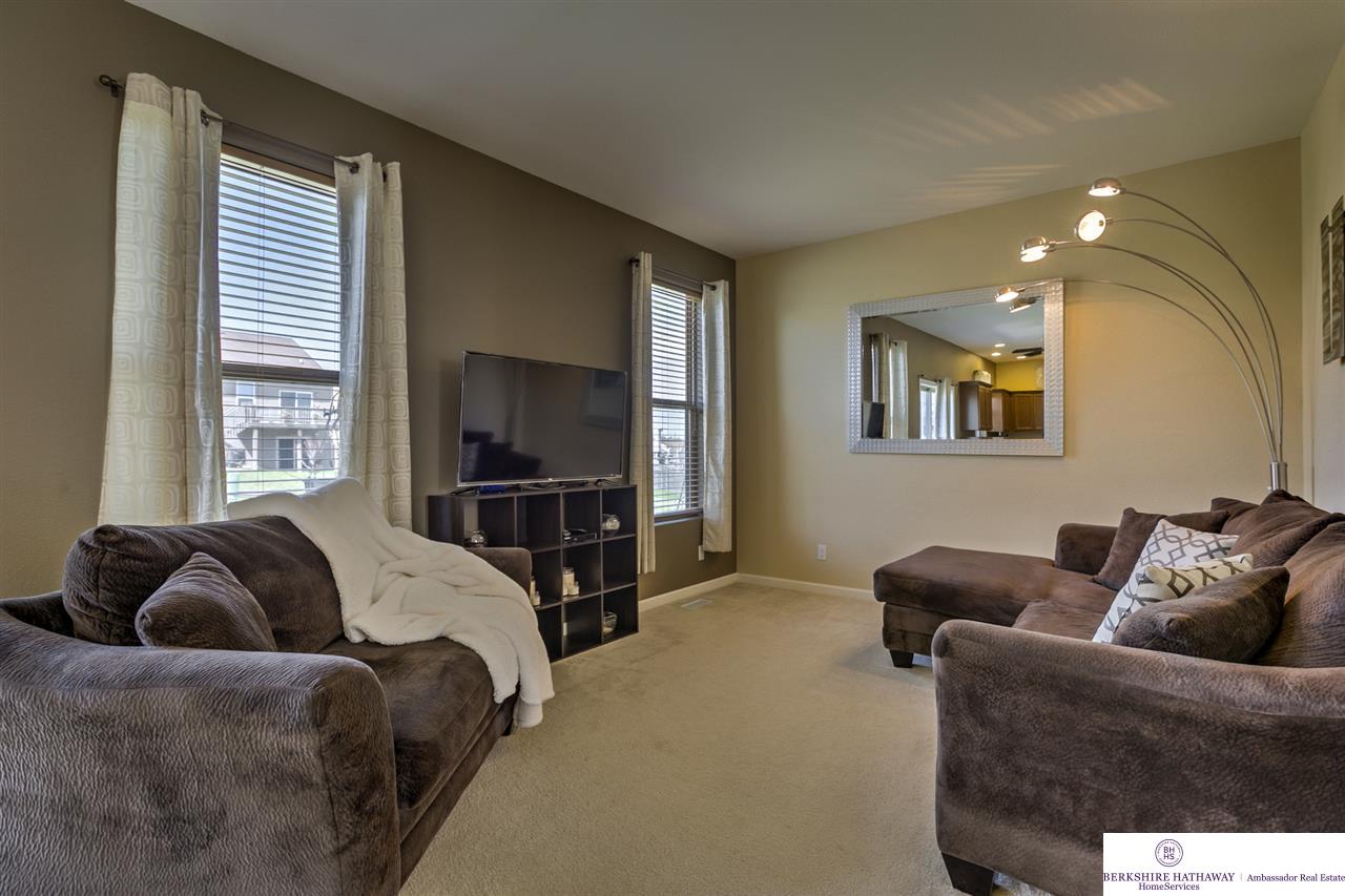 7356 N 89th, Omaha, NE 68122