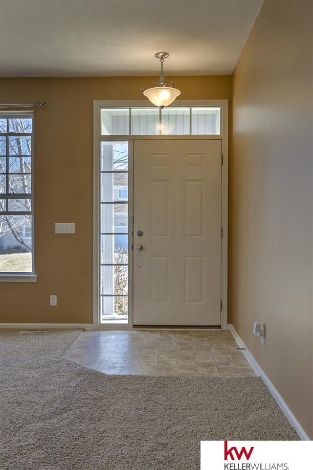 7412 N 107th, Omaha, NE 68122