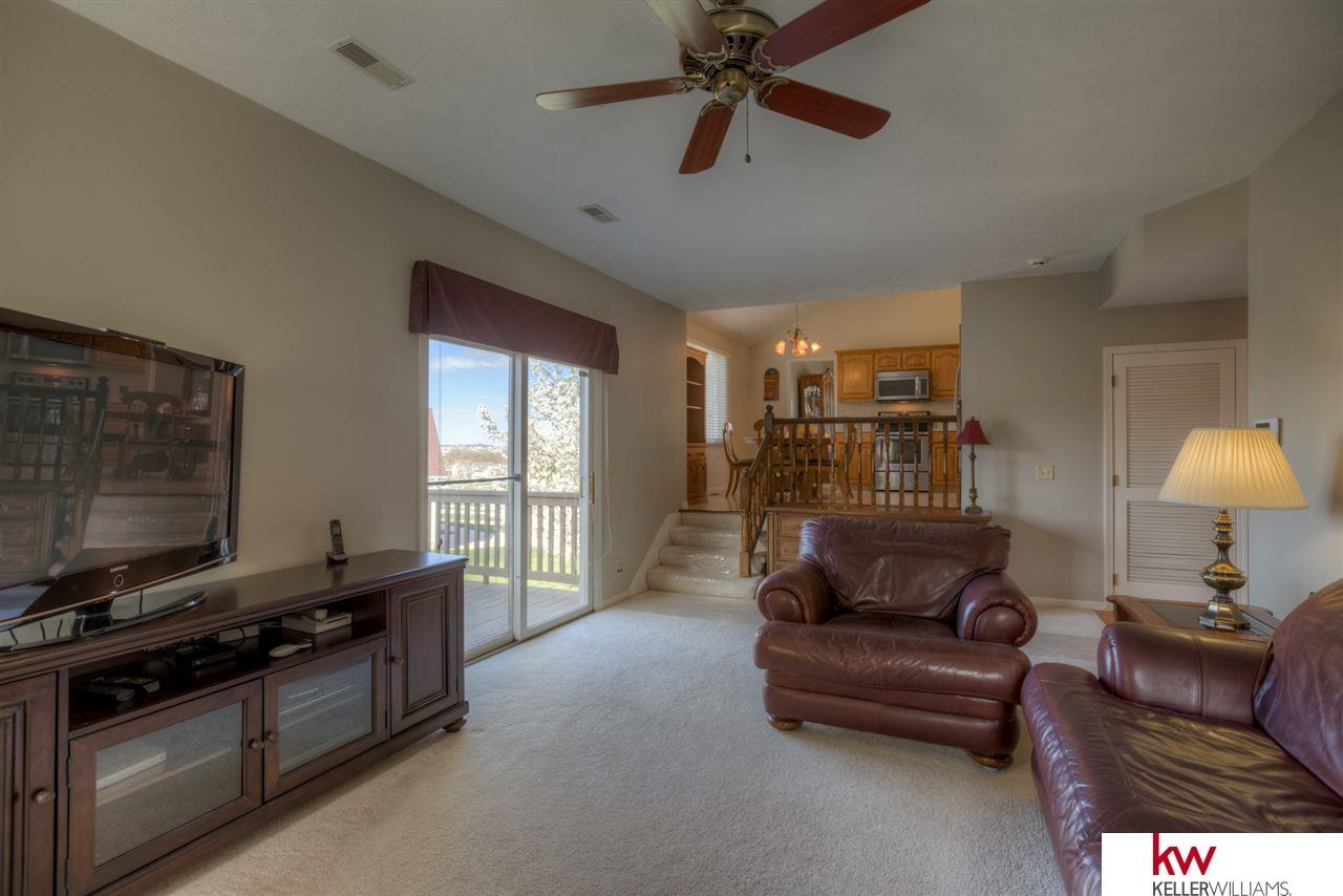 7030 N 74th, Omaha, NE 68122