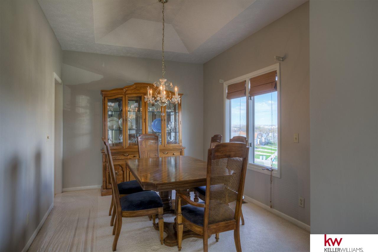 7030 N 74th, Omaha, NE 68122