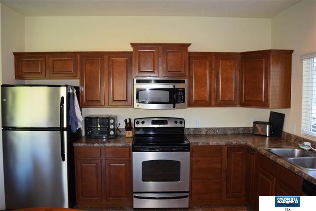10404 S 27 Street, Bellevue, United States 68123